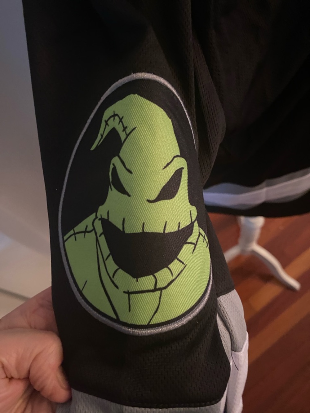 Disney nightmare before Christmas NWT jersy XL - Picture 2 of 7